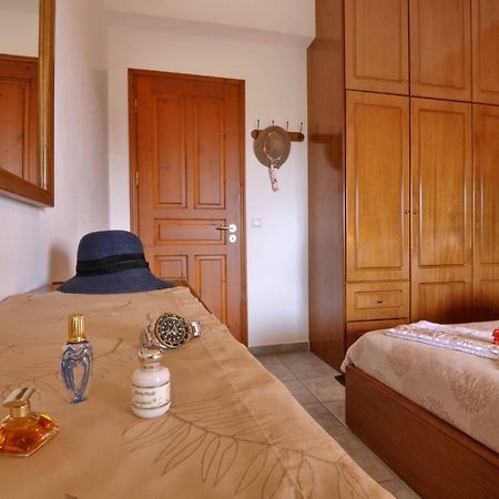 Angela Pool Apartments Agios Georgios Pagon Exteriör bild