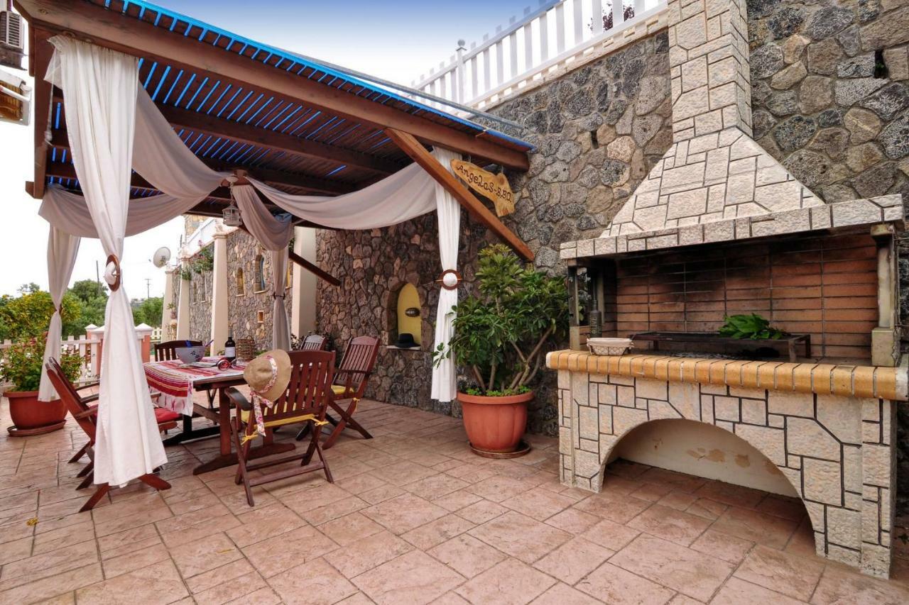 Angela Pool Apartments Agios Georgios Pagon Exteriör bild